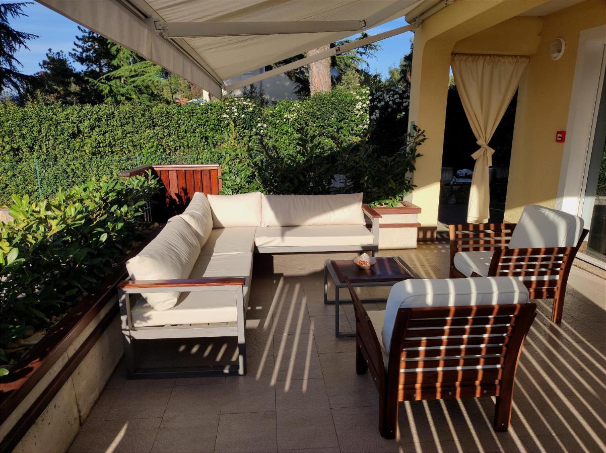 Apartman Emili Malinska Extérieur photo
